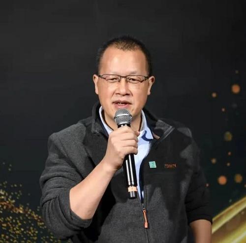 罗伟章：文章传统与文化敬意——由阿来 《以文记流年》想到的