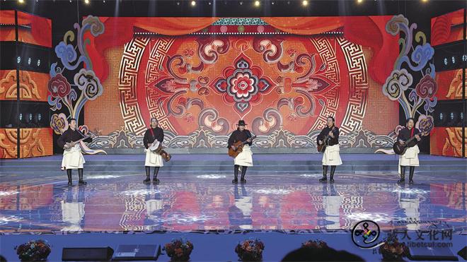 2026藏历火马新年晚会《跃马扬鞭幸福年》侧记11.jpg
