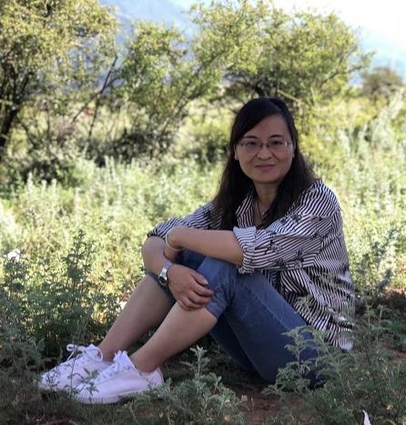 罗凌散文：巴塘红藏房