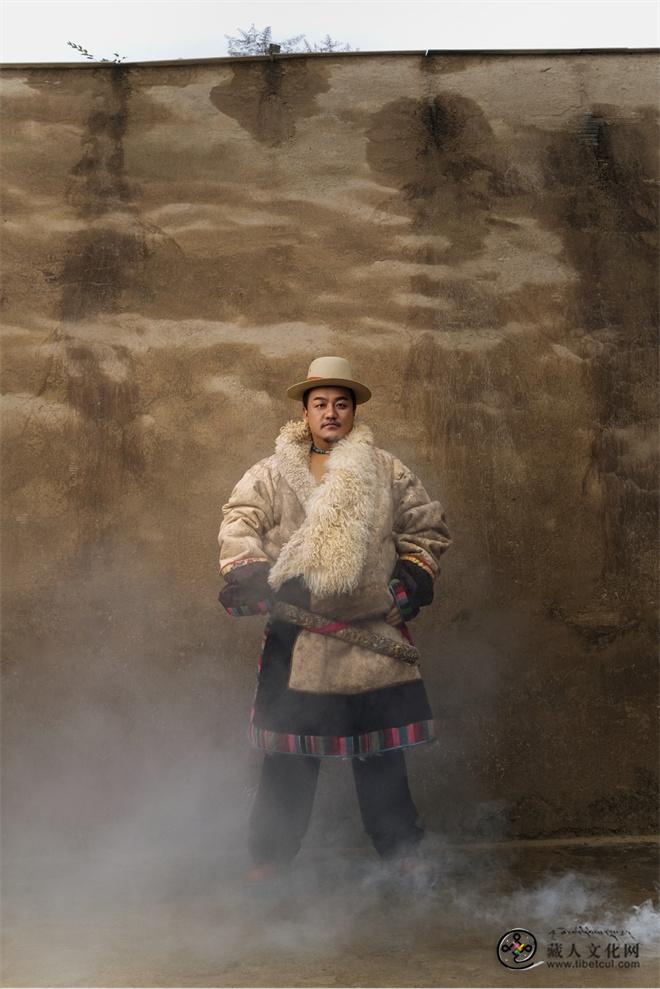 从台前到幕后：藏地“胖子”演员久巴的破局人生8.jpg