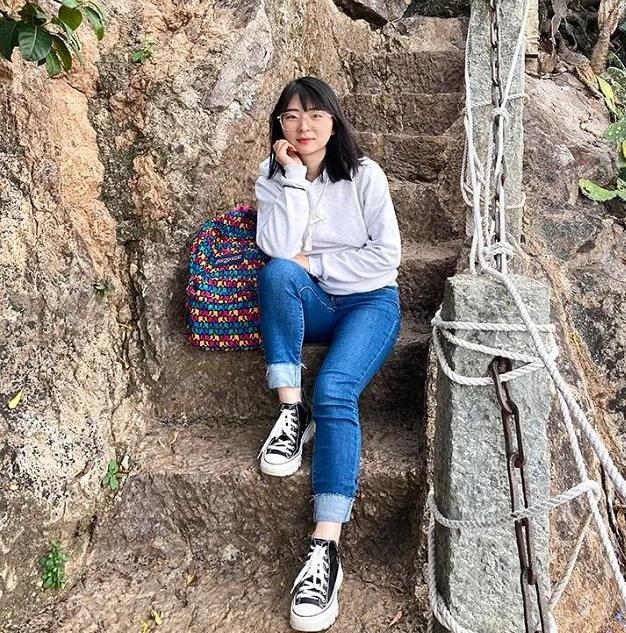 魏宏欢：康定，作家们的原乡记忆和故乡神话——以“康定七箭”的乡土小说为例