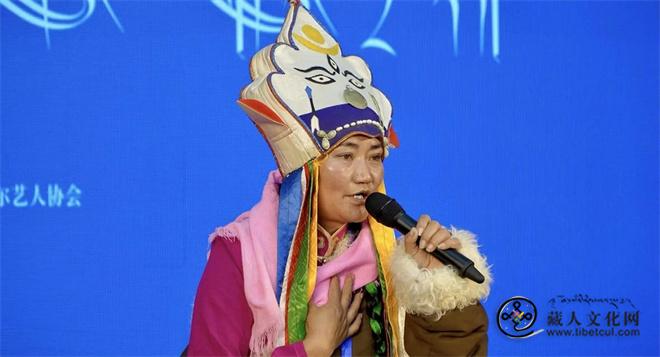 那曲有5位格萨尔说唱女艺人1.jpg