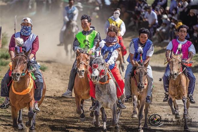 2025年青少年乡村赛马活动在曲水举行.jpg