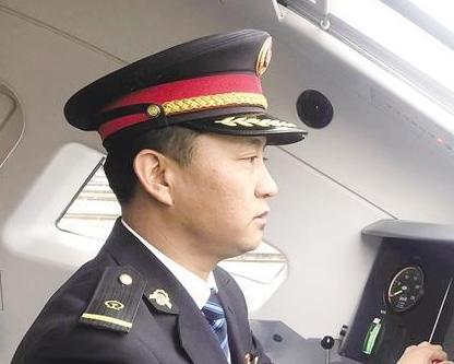 斯朗旺扎：砥砺前行 守护最初的梦想