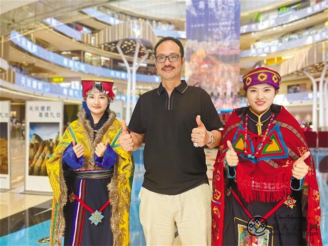 “天际藏韵 粤遇札达”推介文旅资源 探讨交流合作2.jpg