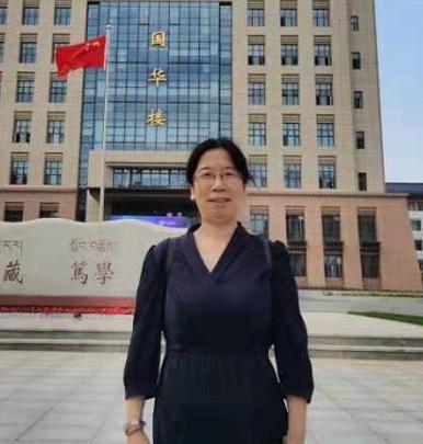 栗  军：文学地理学视域下的龙仁青文学创作研究