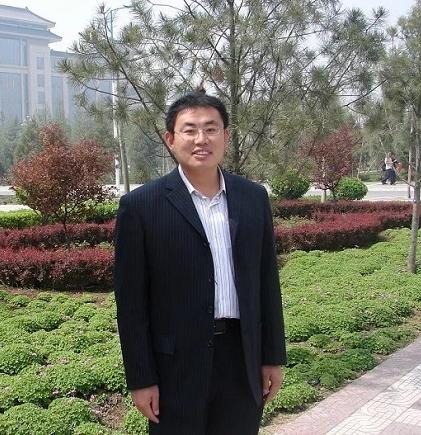 魏春春：翩跹起舞弄清影——央今拉姆小说论