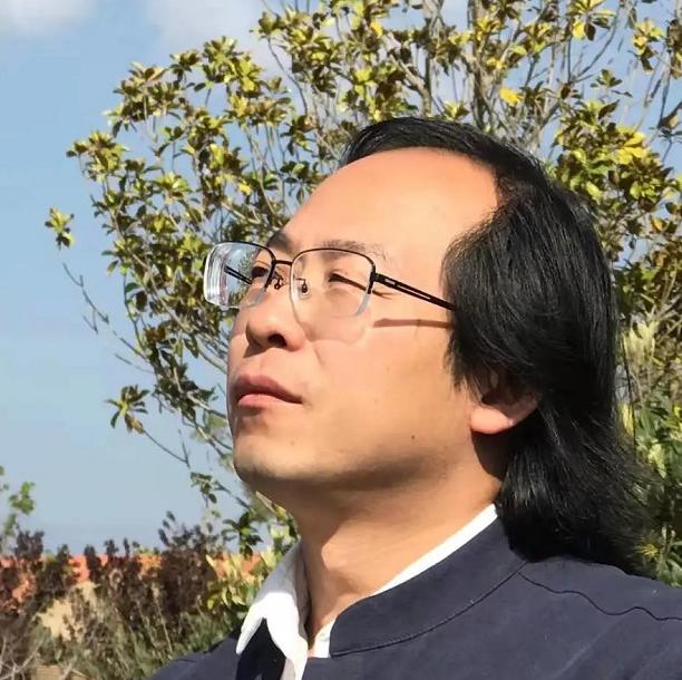 霍俊明：2021年《民族文学》诗歌综述