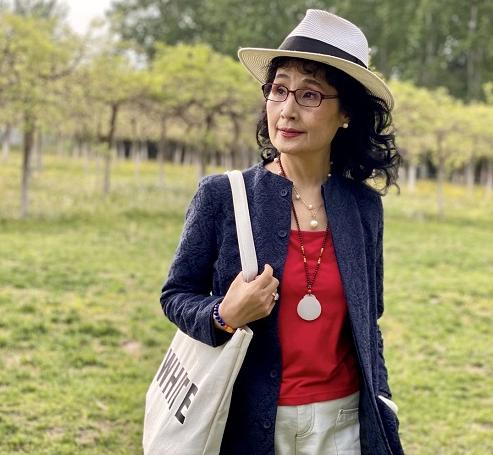 丹珍草：女性叙事·个人话语·集体记忆—— 以梅卓长篇小说《神授·魔岭记》为例