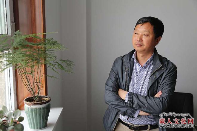 老点：向着源头出发—读果美·才让扎西的“卓香卡”系列小说随想