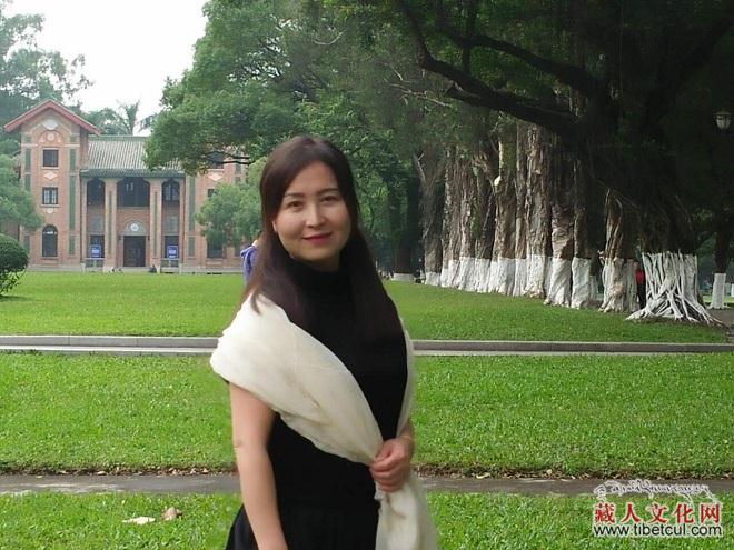 徐琴：与神共渡——格绒追美的乡村演绎