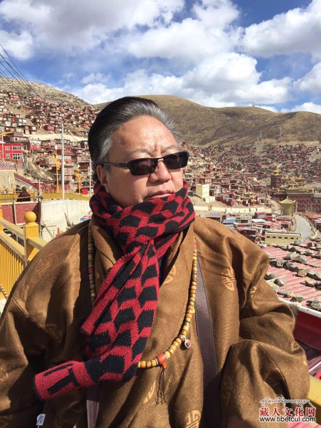 才旦：高原和雪域视野下的游牧诗歌情——评居沙的诗歌创作