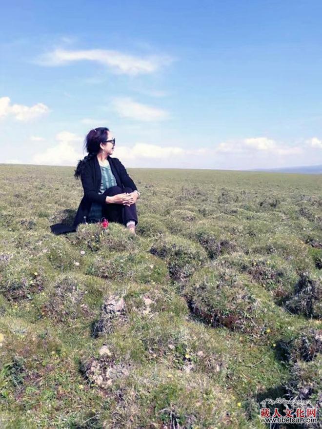 瘦水：菩提树下的歌声——浅论海日卓玛诗歌创作