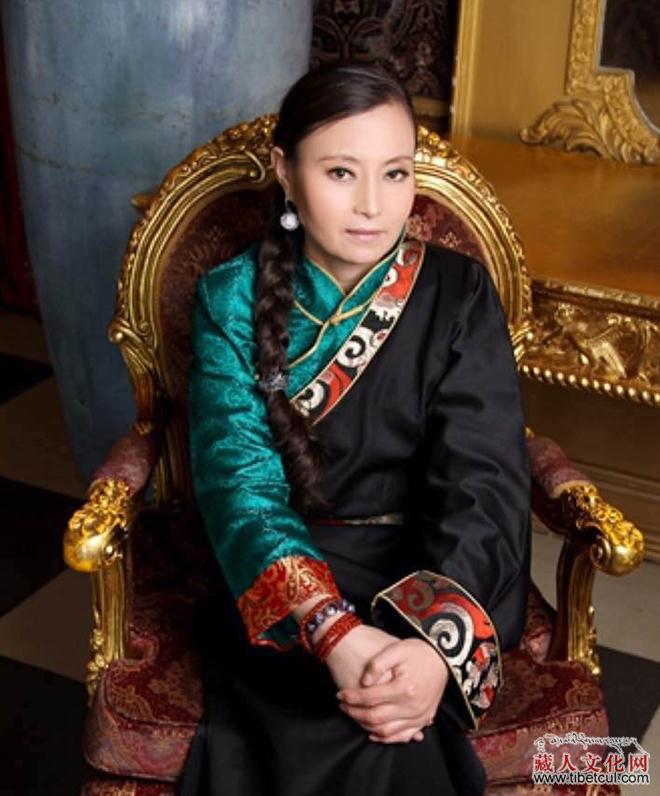 刘永春：族群意识的自我建构与生命意志的自由书写——评阿琼长篇小说《渡口魂》