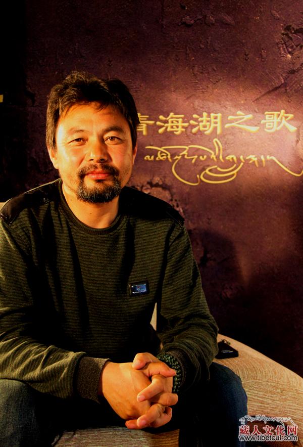 张定浩：绕过理塘就回——龙仁青小说印象