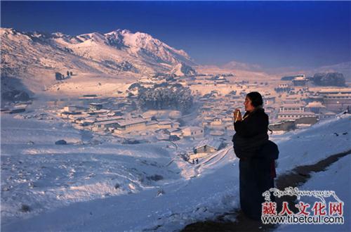 藏族人的丧葬习俗观念是怎样的？