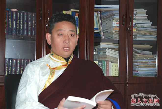 琼卡尔•扎西邓珠：春的絮语（组诗）